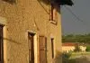 Quel enduit appliquer sur un mur en pisé