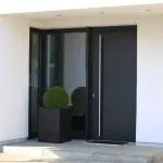 Quel matériau choisir pour fabriquer votre porte d’entrée