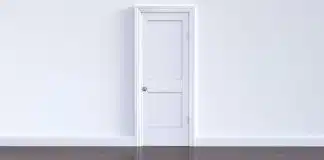 La porte intérieure de votre maison : comment la choisir avec soin ?