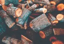 Comment stocker le bois dans le jardin ?